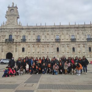 IMG_MUJERES EN EL CAMINO